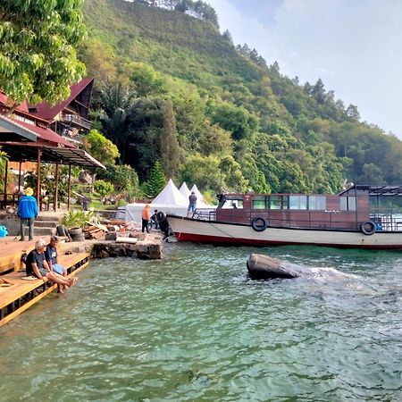 Pondok Berata Dapdap Balige Exterior foto