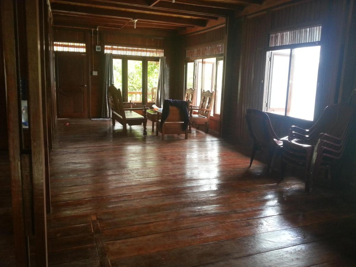 Pondok Berata Dapdap Balige Exterior foto