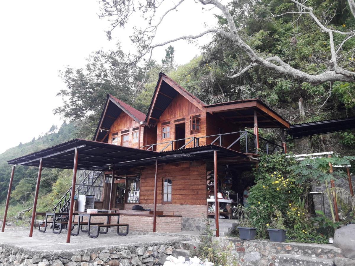 Pondok Berata Dapdap Balige Exterior foto