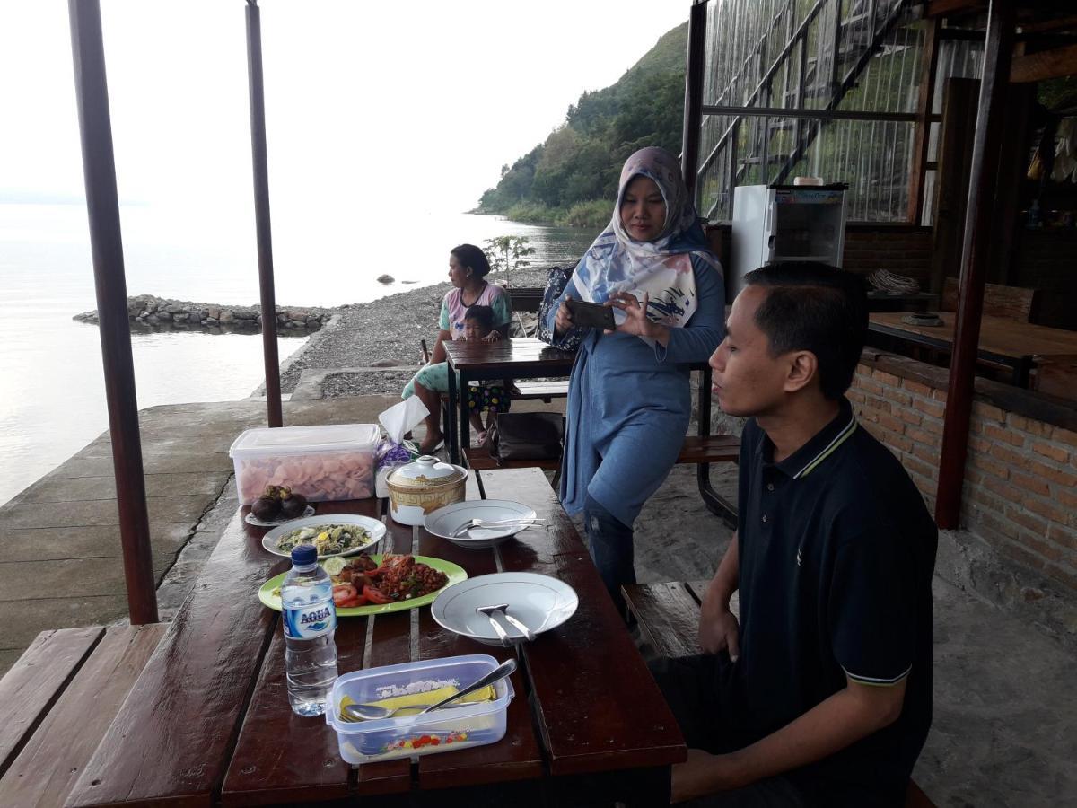 Pondok Berata Dapdap Balige Exterior foto