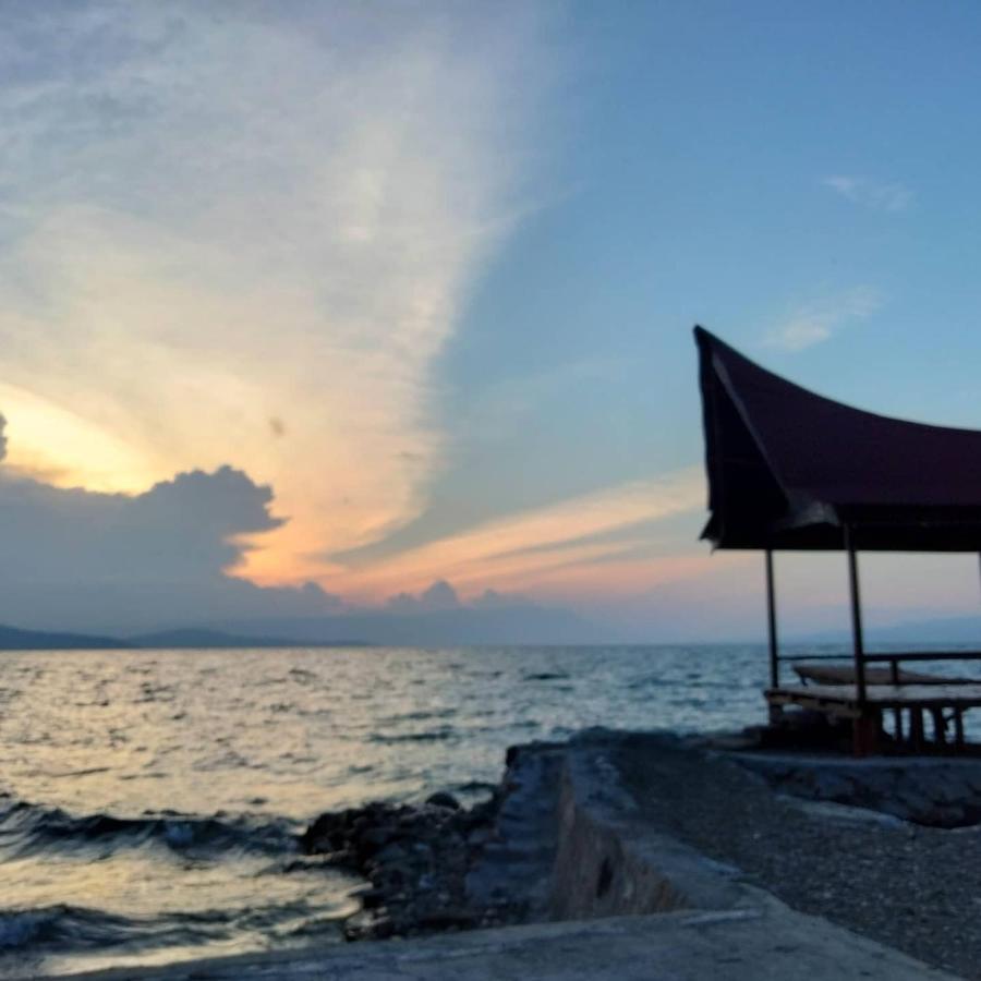 Pondok Berata Dapdap Balige Exterior foto