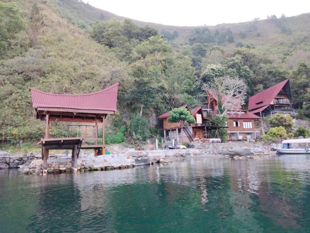 Pondok Berata Dapdap Balige Exterior foto