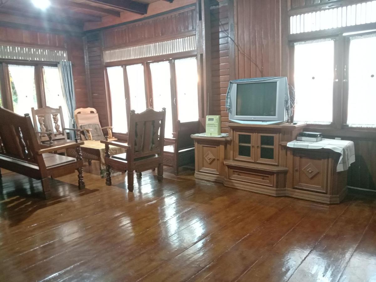Pondok Berata Dapdap Balige Exterior foto